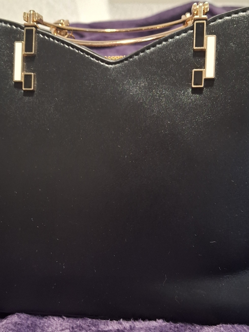 Black Women’s Bag with Stitch Character and Charm - Picture 3 of 9